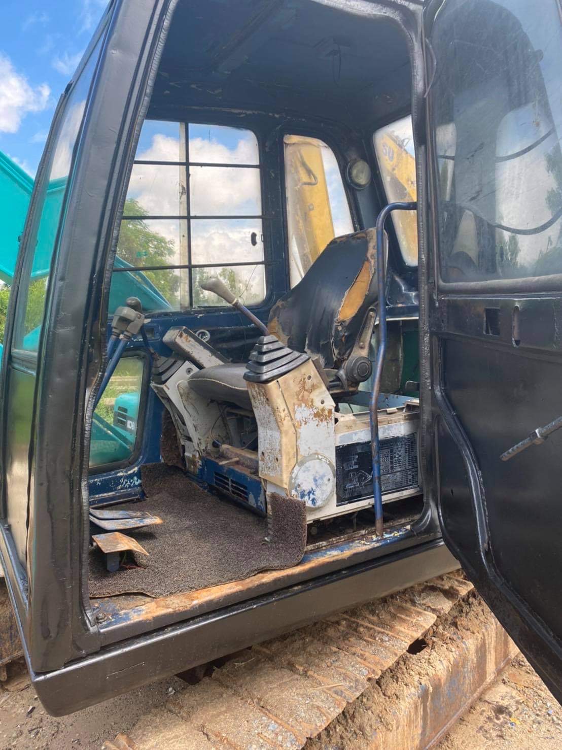 Kobelco SK60-3 (มาร์คทรี) เอกสารเล่มทะเบียน