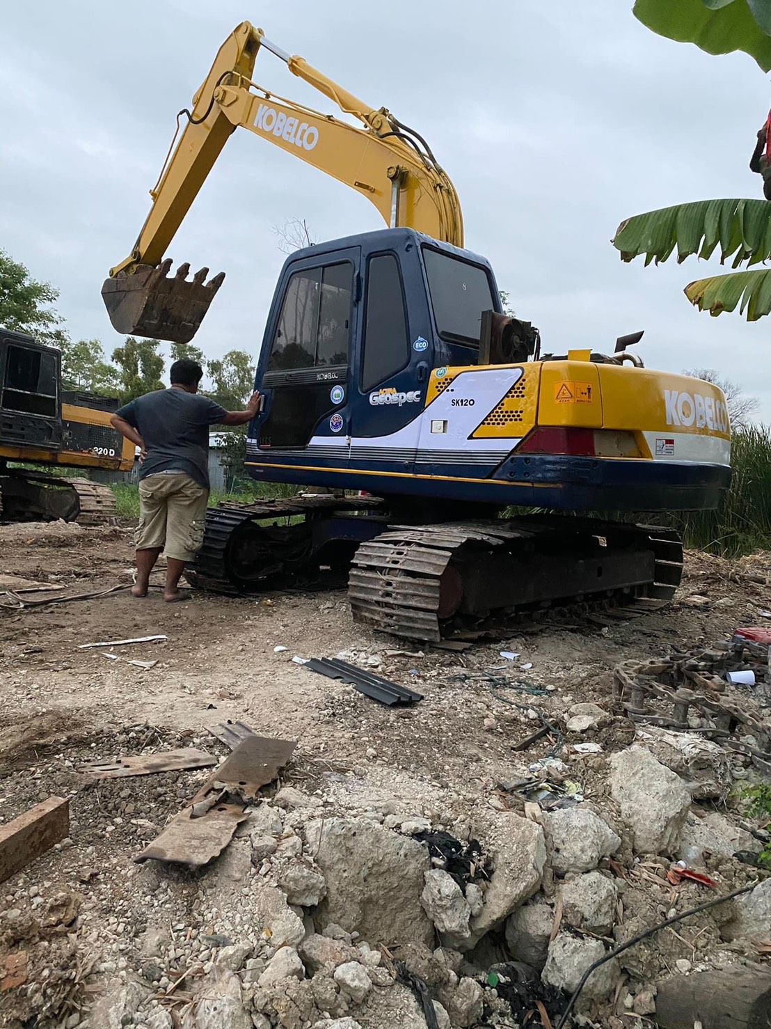 Kobelco Sk120-3 (Mart 3)