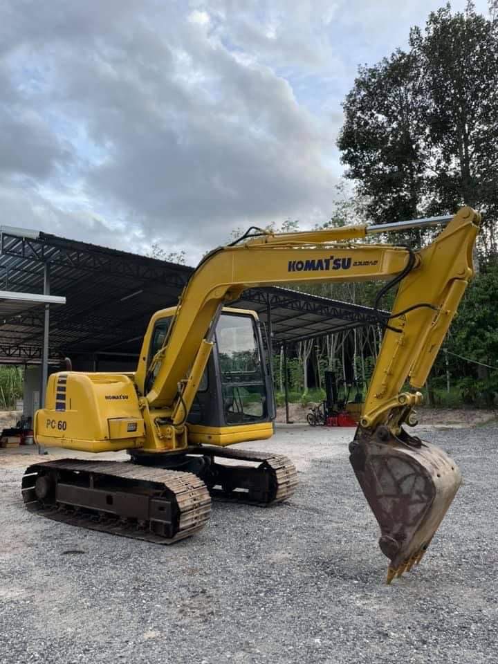 KOMATSU PC60-7 เครื่องปั้มดี ไฟฟ้าตัด รถพร้อมใช้งาน เอกสารอินวอย
