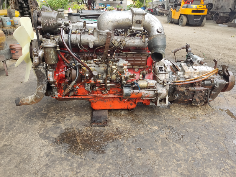 ขายเครื่อง HINO EH700 165 แรง ขายเครื่อง HINO EH700 165 แรง