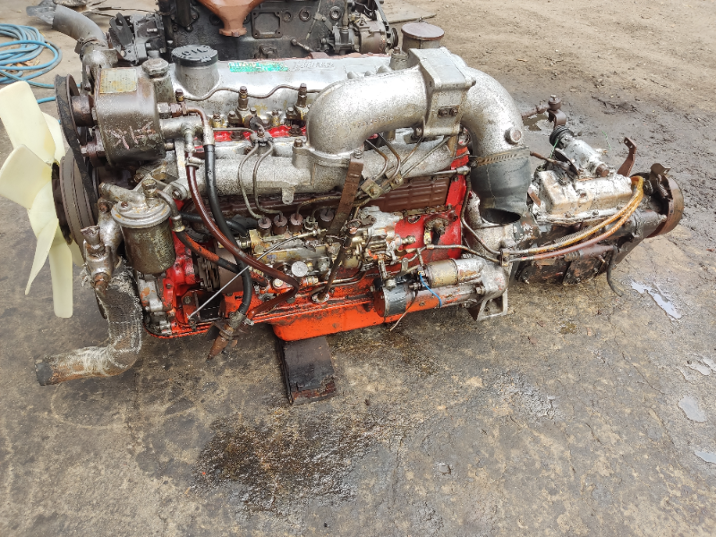 ขายเครื่อง HINO EH700 165 แรง ขายเครื่อง HINO EH700 165 แรง