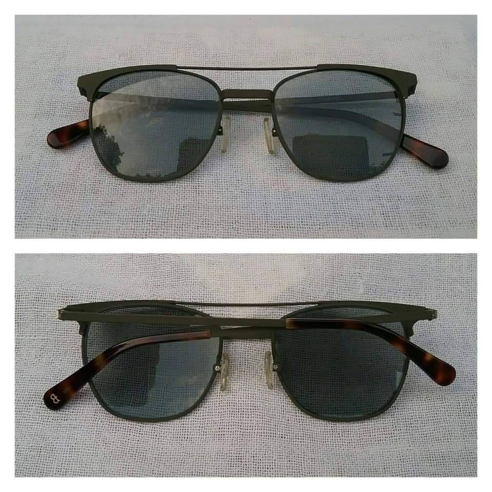 แว่นตาลาตินอเมริกาแฮนด์เมด ทศวรรษ 2010s 'เบน แอนด์ แฟรงค์' โมเดล 'สี่เหลี่ยม นักบิน คลาสสิค' กรอบโลหะคาน 2 ชั้น 'สีเขียวทหารอเมริกัน' (American Military Green) สภาพเทพ/เก่าเก็บ/งามกริ๊บ เลนส์กระจกคริสตัลหายาก 'สีเทาท้องฟ้า' Authentic BEN & FRANK handmade in the 2010s in Mexico City, Mexico