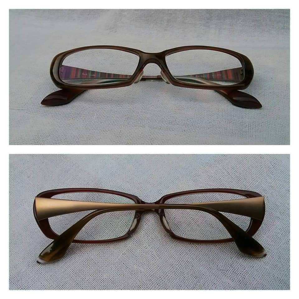 แว่นสายตาระดับ ไฮ - เอนด์ สายพันธุ์ลอนเดินเนอร์  สุดยอดวัสดุ กรอบ 'อะซีเทต - ลายไม้ - อนุพันธุ์เส้นใยฝ้าย' + 'ก้านขาโลหะทองด้าน' *** เลนส์มัลติโค้ทคุณภาพสูง  ใสปิ๊ง !  ค่าสายตา +150  Authentic Paul Smith handmade in Japan