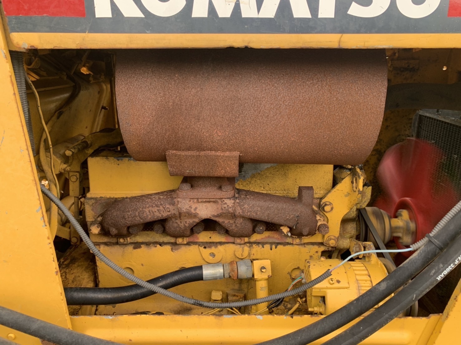 สายดัน KOMATSU D20-6 P เก่านอก 1 ปี แท็ก 70 เครื่องดี ปั้มแรง  295,000 5,000 ชม  โซหน่า พร้อมใช้  เอกสารซื้อขาย รถอยู่ นครปฐม โทร 0967896366