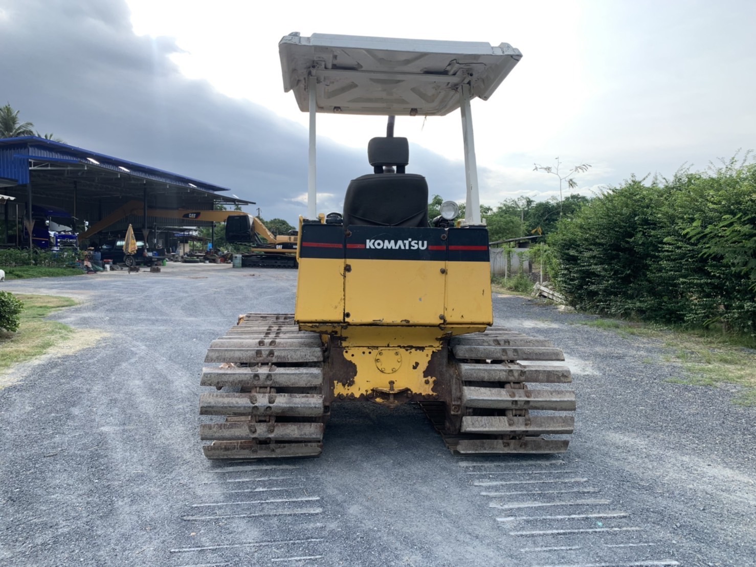 สายดัน KOMATSU D20-6 P เก่านอก 1 ปี แท็ก 70 เครื่องดี ปั้มแรง 295,000 5,000 ชม โซหน่า พร้อมใช้ เอกสารซื้อขาย รถอยู่ นครปฐม โทร 0967896366 สายดัน KOMATSU D20-6 P เก่านอก 1 ปี แท็ก 70 เครื่องดี ปั้มแรง 295,000 5,000 ชม โซหน่า พร้อมใช้ เอกสารซื้อขาย รถอยู่ นครปฐม โทร 0967896366