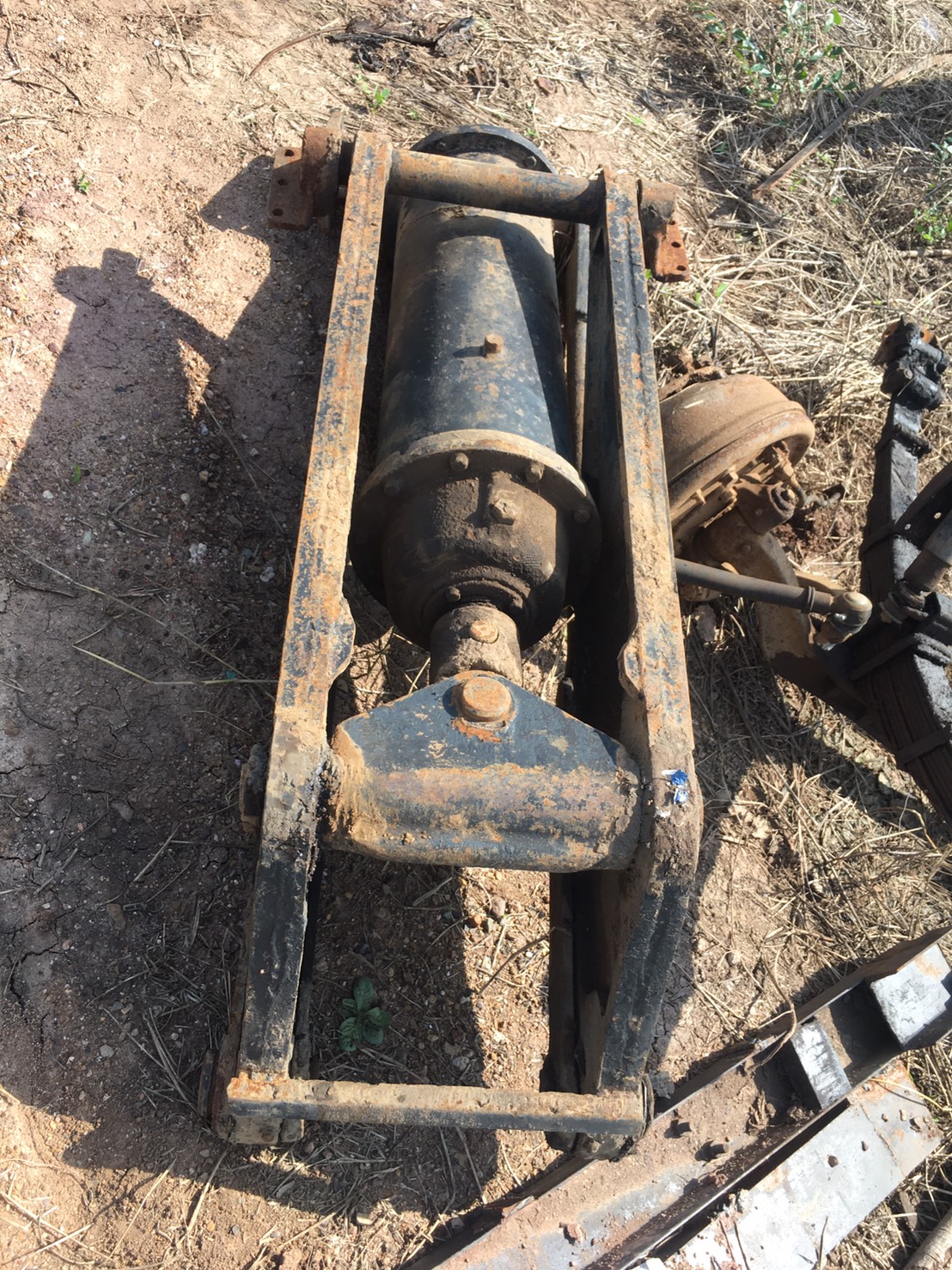 กระบอกตั้ม 10ล้อ isuzu 12 ตัน 14000บาท 0816278866