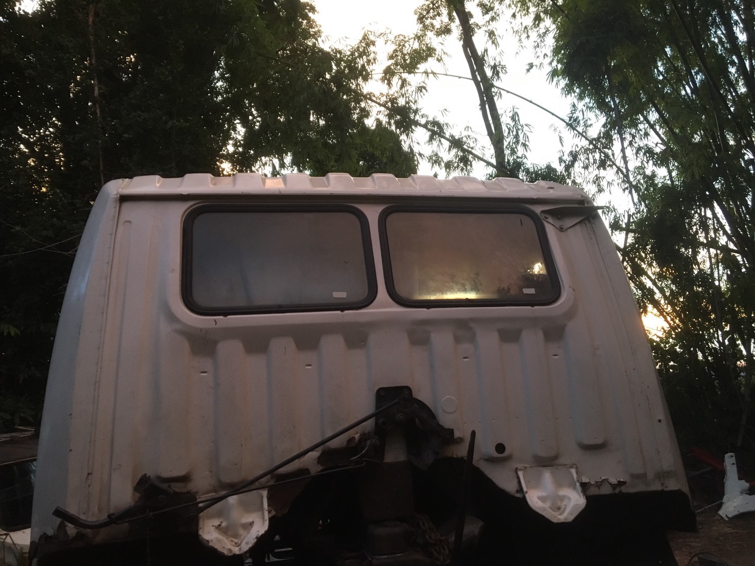 หัว Hino FC4J ตามสภาพ 26000บาท 0816278866