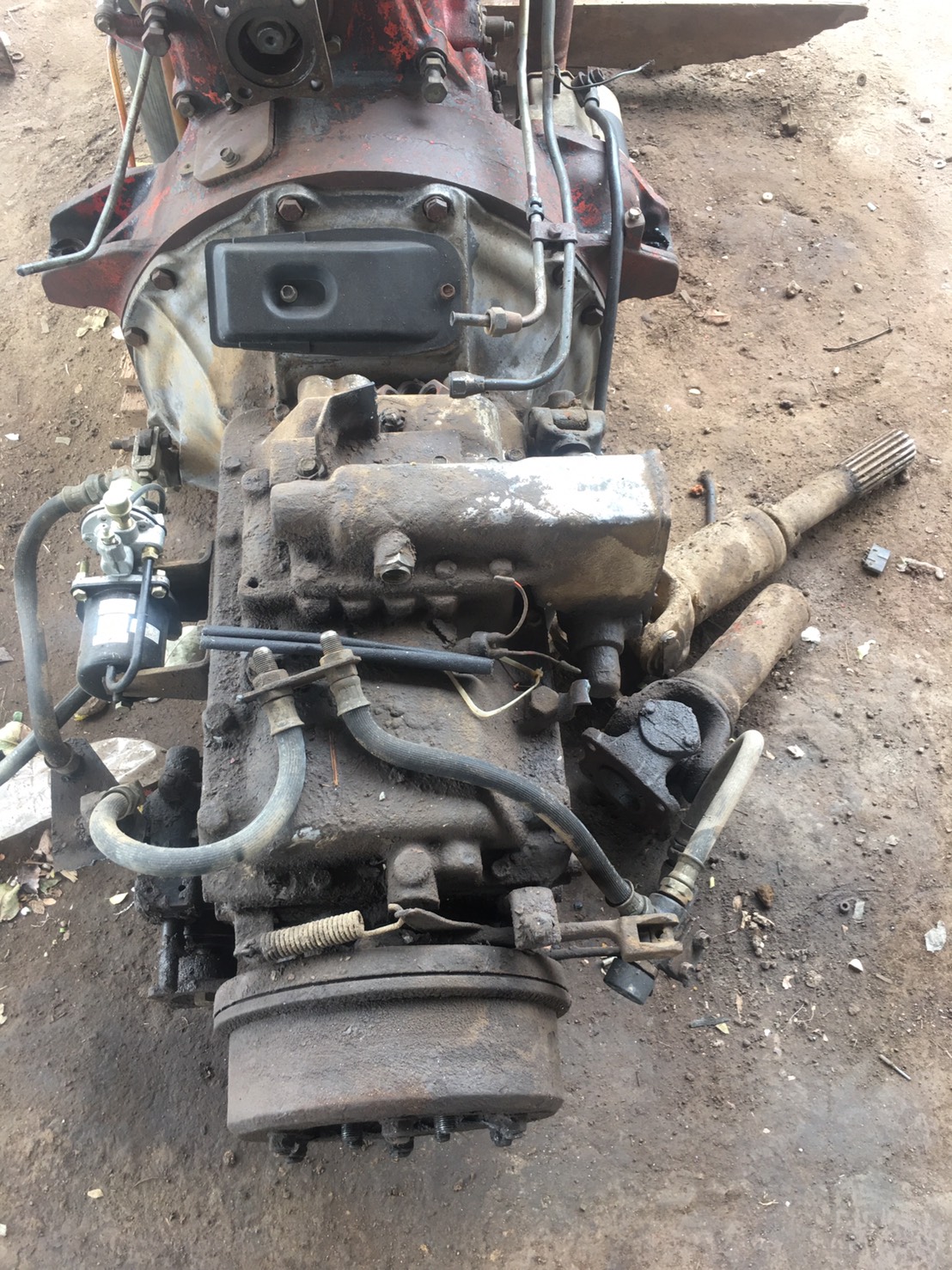 เกียร์ Hino EK100 พร้อมเกียร์ฝาก 26000บาท