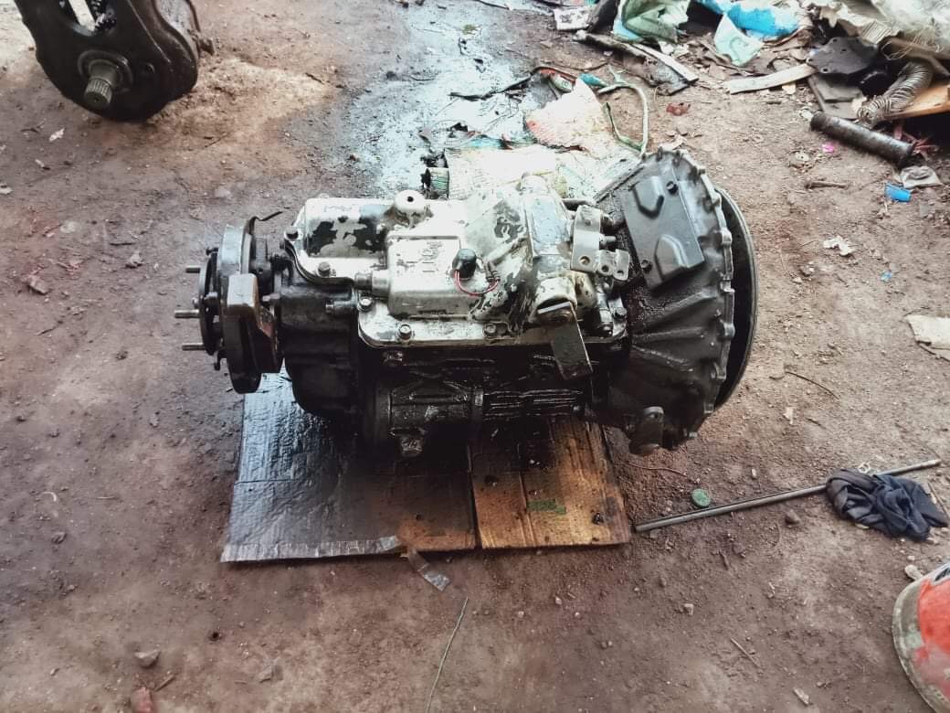 เกียร์ ISUZU 7 เกียร์ถอย 24000 บาท