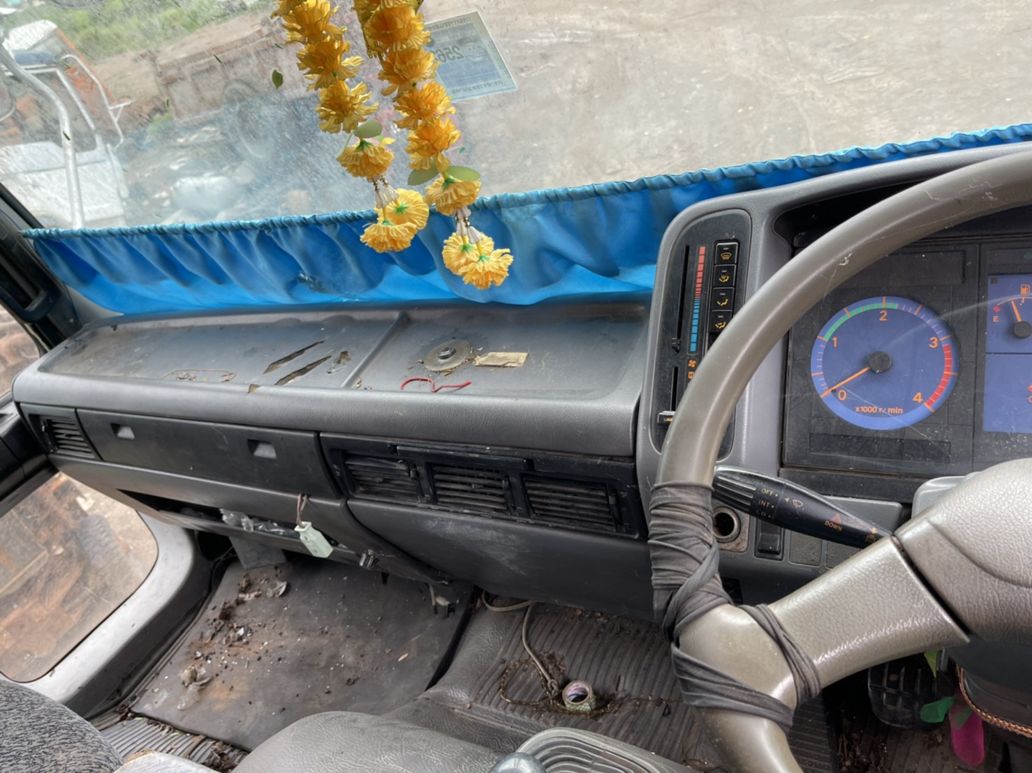 หัว HINO สิงห์ไฮเทค 55000 บาท พร้อมใช้งาน 0816278866