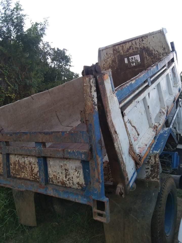 กระบะ6 ล้อ พร้อมชุดดั้ม 46000 บาท กระบะ6 ล้อ พร้อมชุดดั้ม 46000 บาท