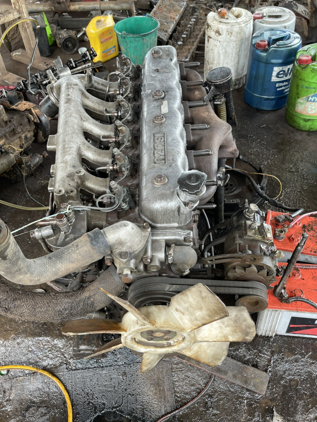 เครื่อง ISUZU 6BF1 ปั้มลม เพลาเวอร์ 40000 บาท พร้อมใช้งาน 0816278866