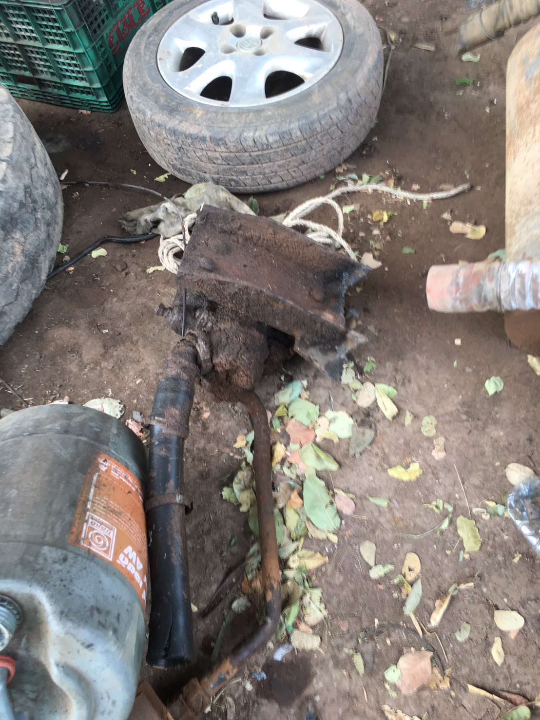 ชุดดั้ม พร้อมอุปกรณ์ 10ล้อ 12ตัน 18000บาท พร้อมใช้งาน