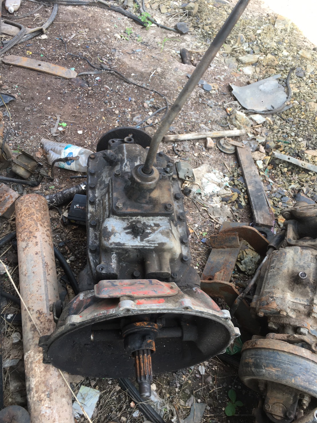 เกียร์ hino ใส่ EH700 168แรงมา 5เกียร์ เดินหน้า 18000บาท 0816278866