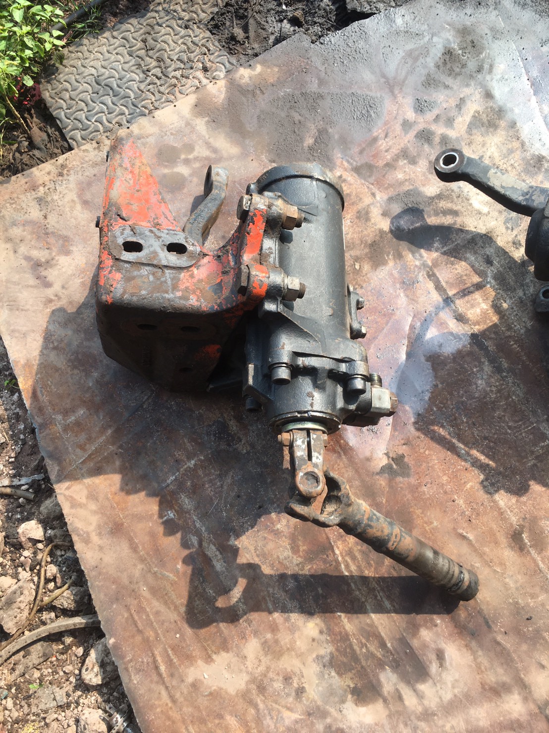 กระปุกเพาเวอร์ Hino 2K 8500บาท พร้อมใช้งานอะไหล่แท้ พร้อมแท่นยึด