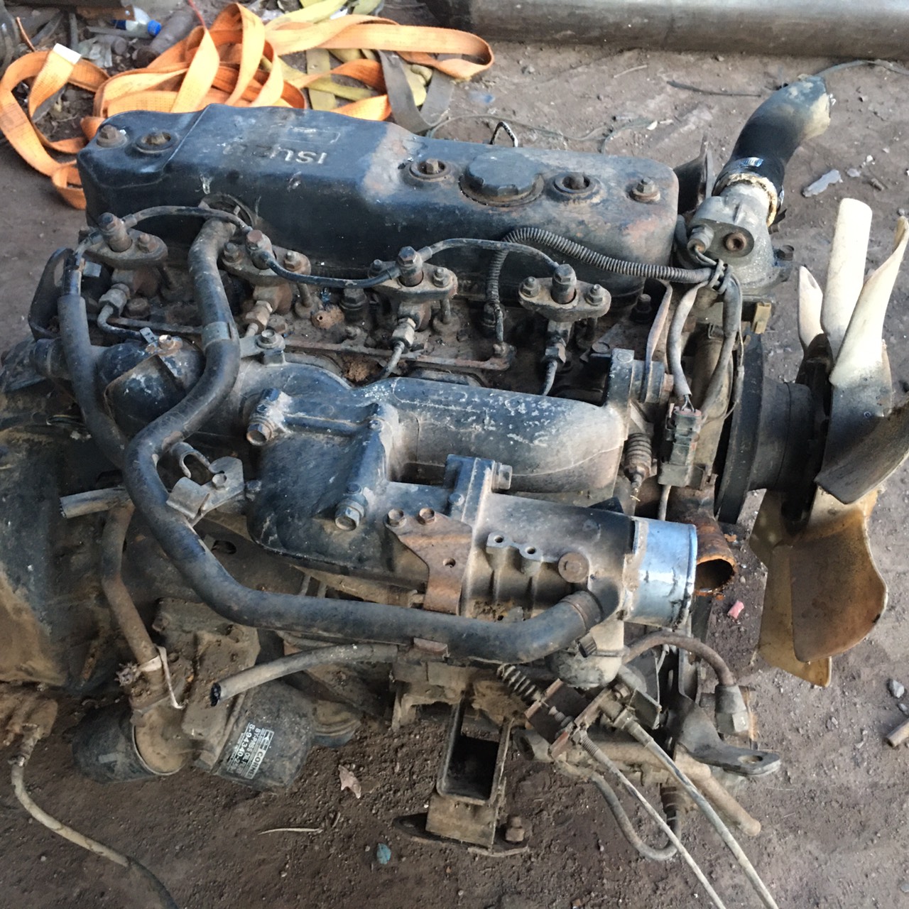 เครื่อง ISUZU 115 แรง 4BA1 45000 บาท ไม่มีเลข