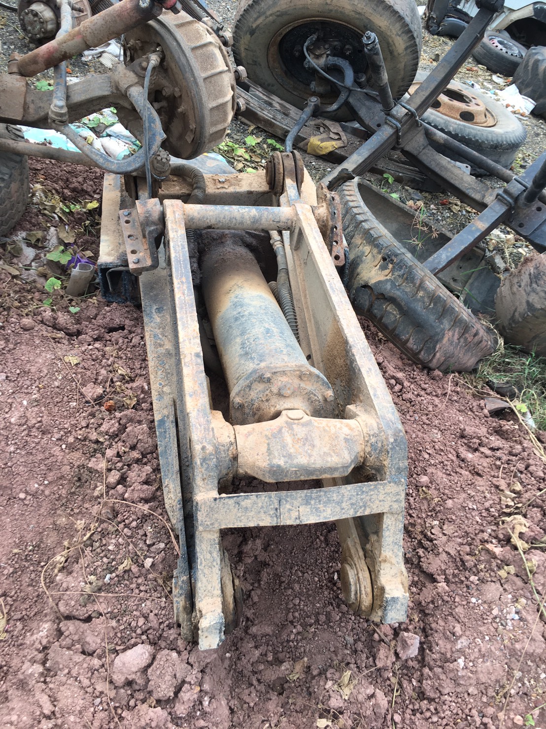 ชุดดั้ม พร้อมอุปกรณ์ 10ล้อ 12ตัน 18000บาท พร้อมใช้งาน