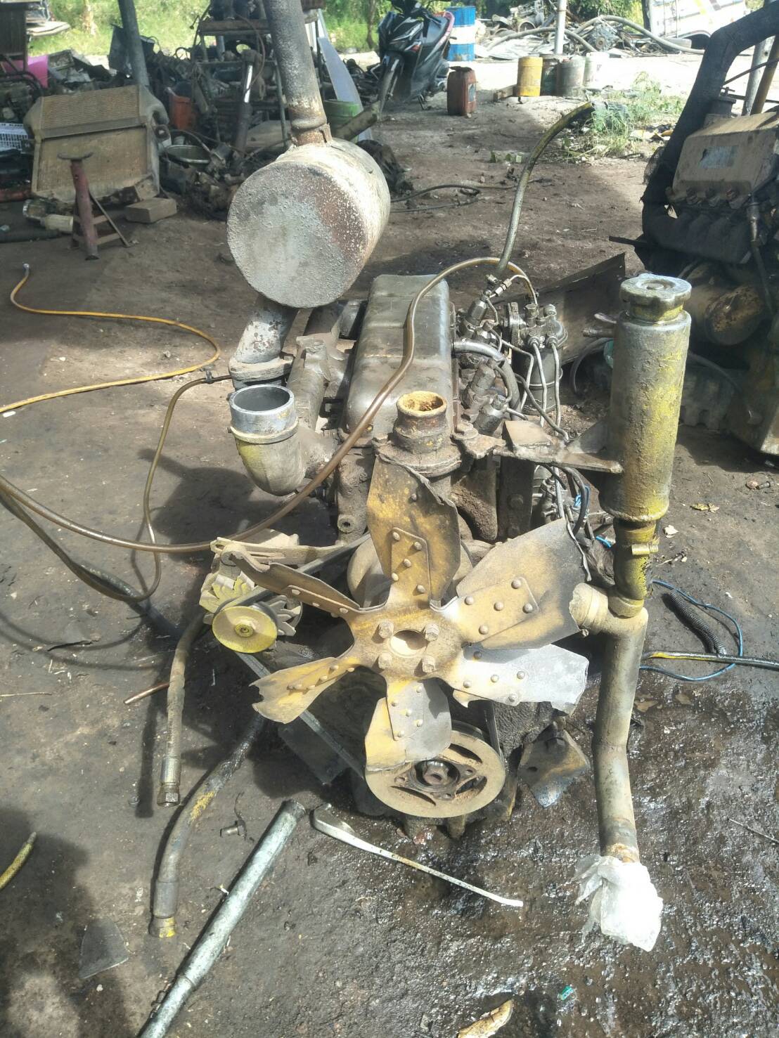 เครื่อง รถJCB หน้าตัก หลังขุด 40000 บาท 0816278866  LD50  0816278866