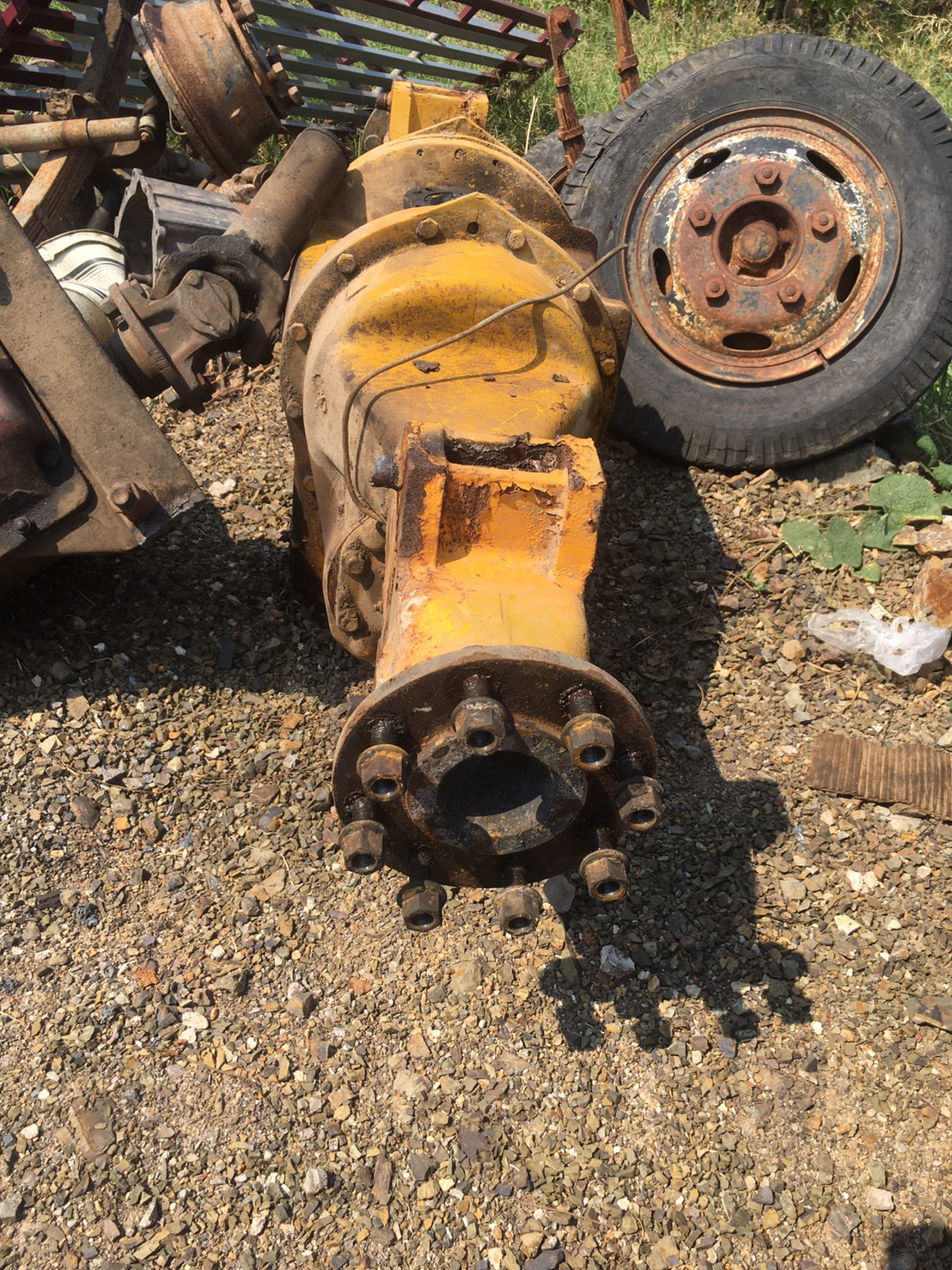 เพลาหลัง JCB CX3 26000 บาท พร้อมใช้งาน