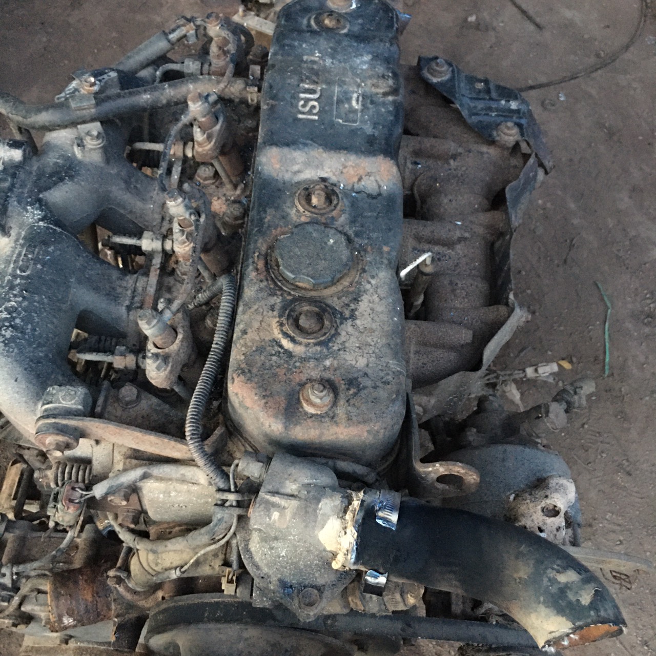 เครื่อง ISUZU 115 แรง 4BA1 45000 บาท ไม่มีเลข