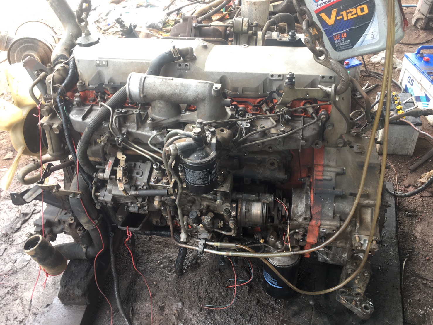 เครื่องพร้อมเกียร์ 6HK1 240แรง พร้อมเกียร์ อีตัน 145000บาท พร้อมเอกสาร เครื่องพร้อมเกียร์ 6HK1 240แรง พร้อมเกียร์ อีตัน 145000บาท พร้อมเอกสาร