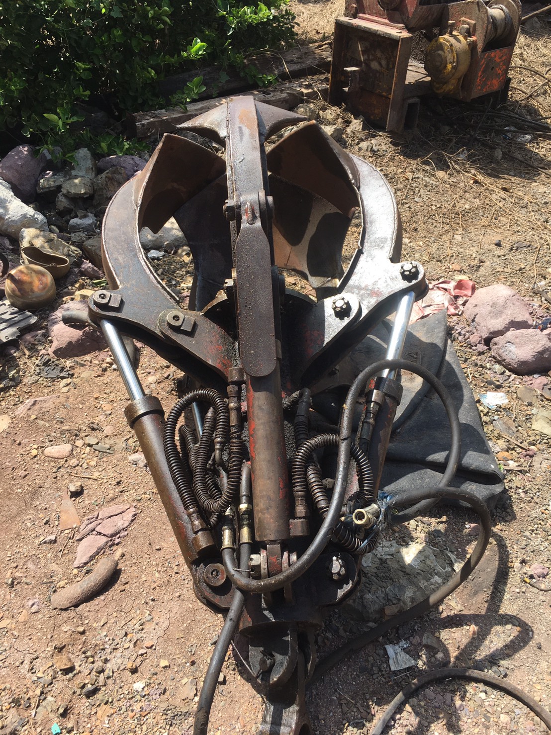 ปากครีบ บัว 38000บาท พร้อมใช้งาน