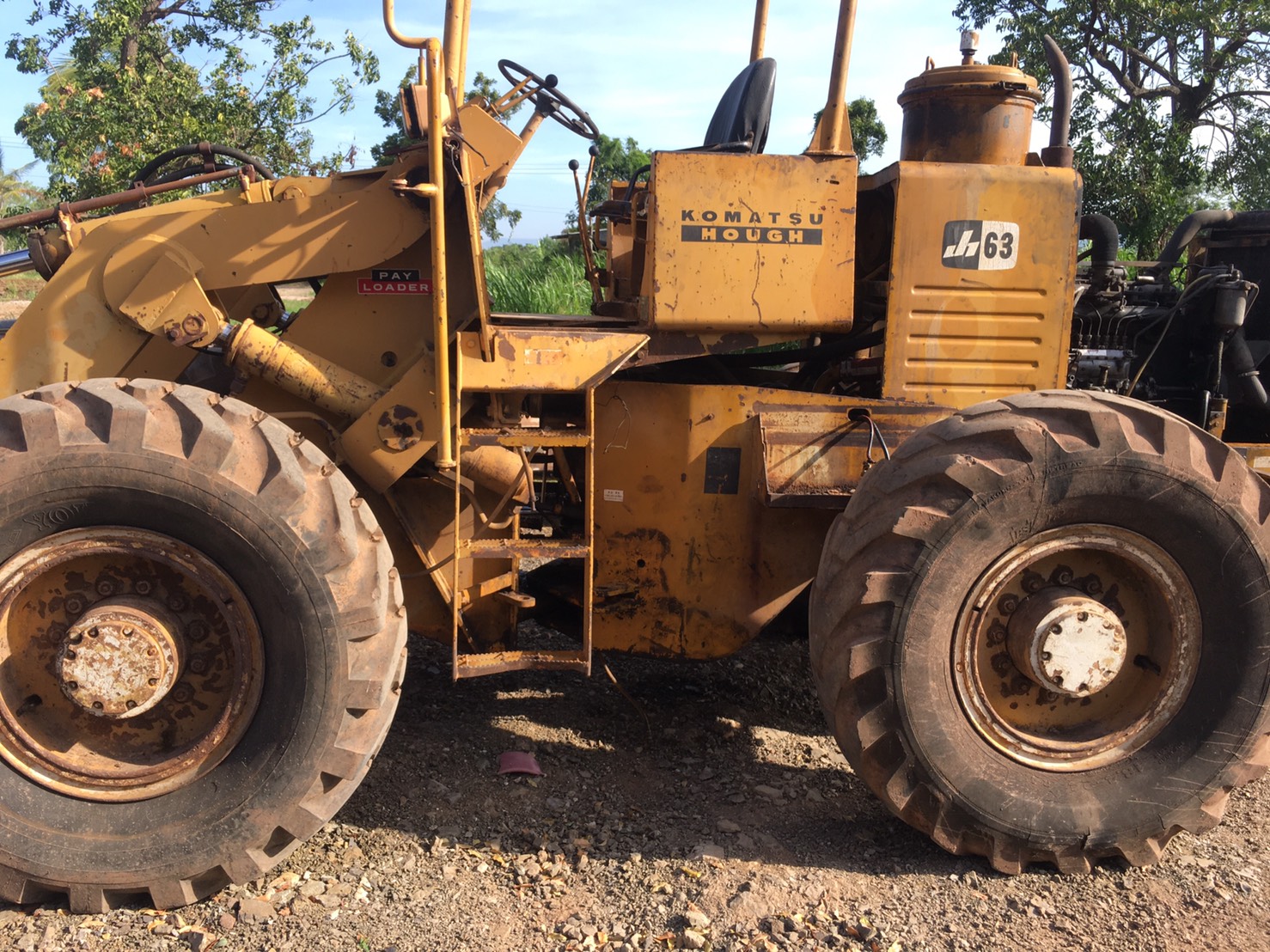 jh63 เอวอ่อน 190000บาท 0816278866