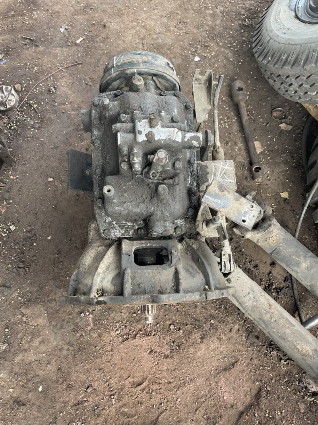 เกียร์ HINO WO4D 6 เกียร์ถอยพร้อมใช้งาน