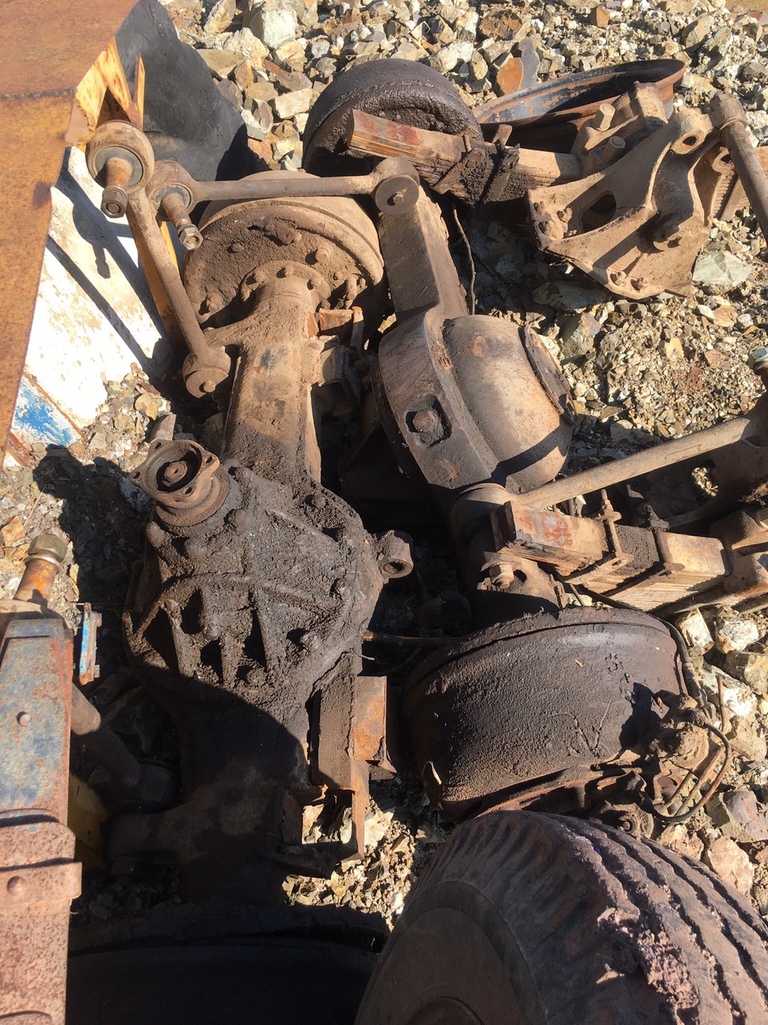 เพลา ISUZU TX 8น็อต เส้นละ11000บาท