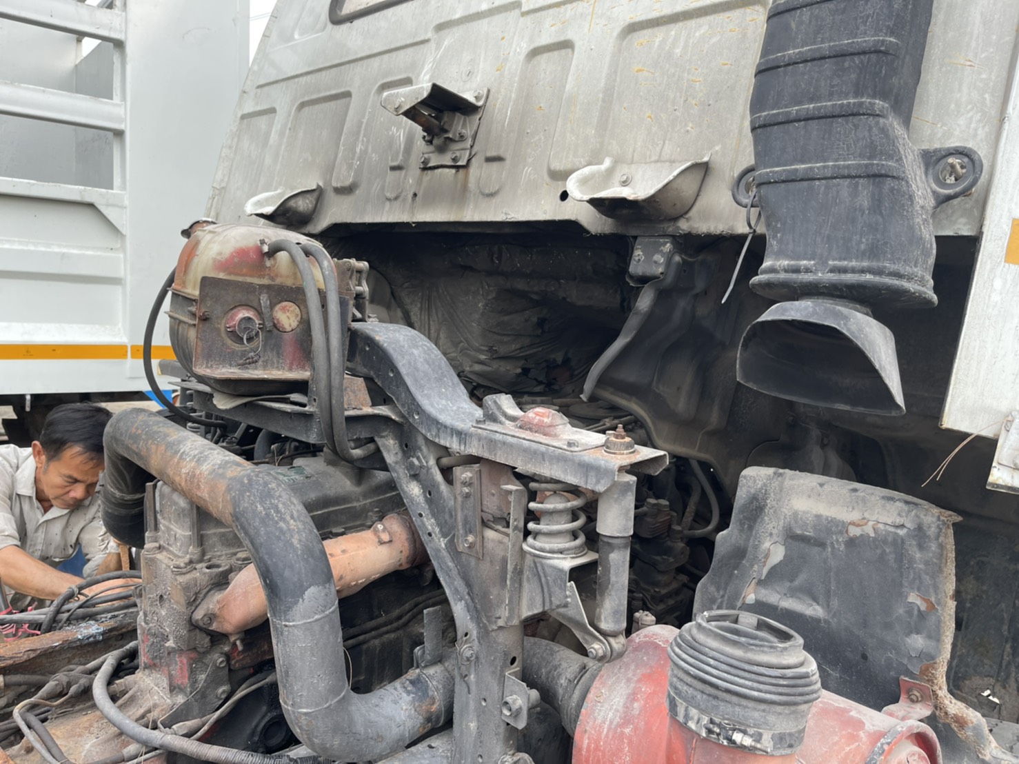 แยกอะไหล่ isuzu จัมโบ้ เอกสารครบ คัสชีฝุ