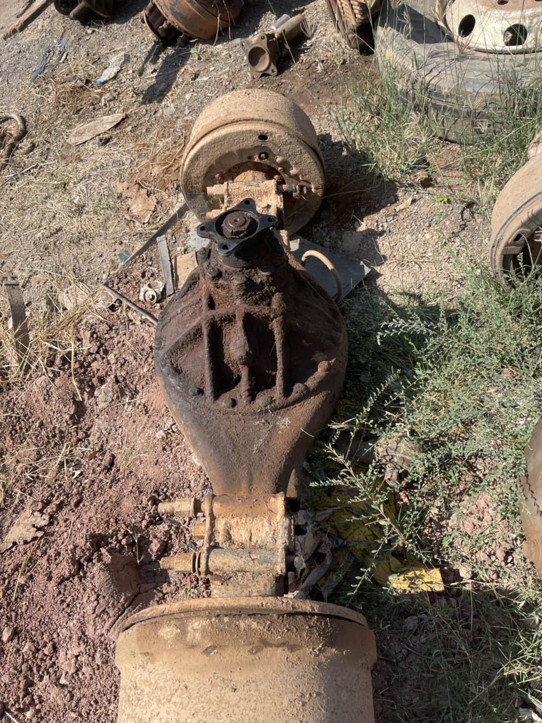 เพลา ISUZU จัมโบ้ 6ล้อ 8น็อต เพลา ISUZU จัมโบ้ 6ล้อ 8น็อต