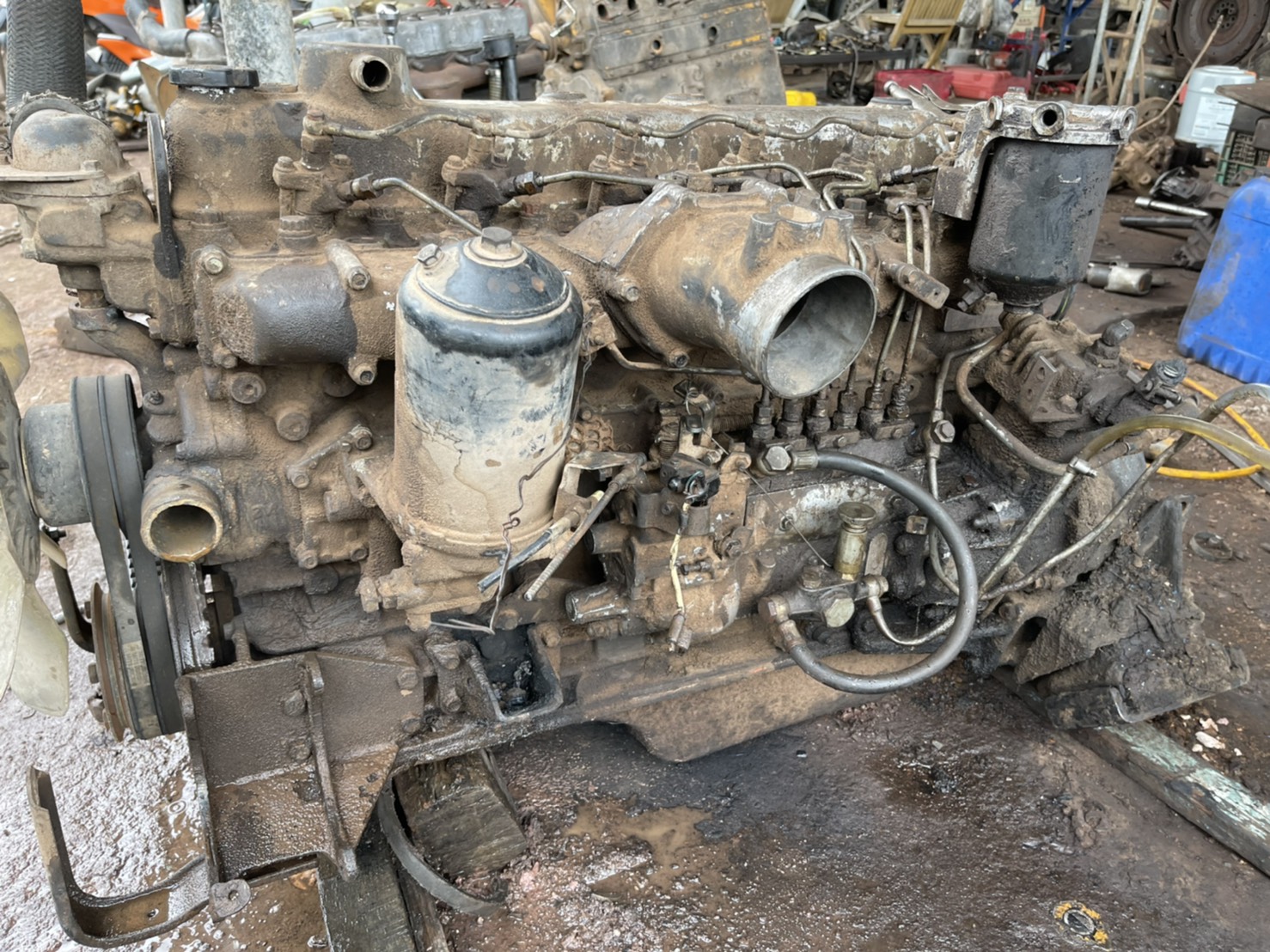 เครื่อง 6D16 68000 บาท พร้อมใช้งาน ใบชื้อขาย 0816278866