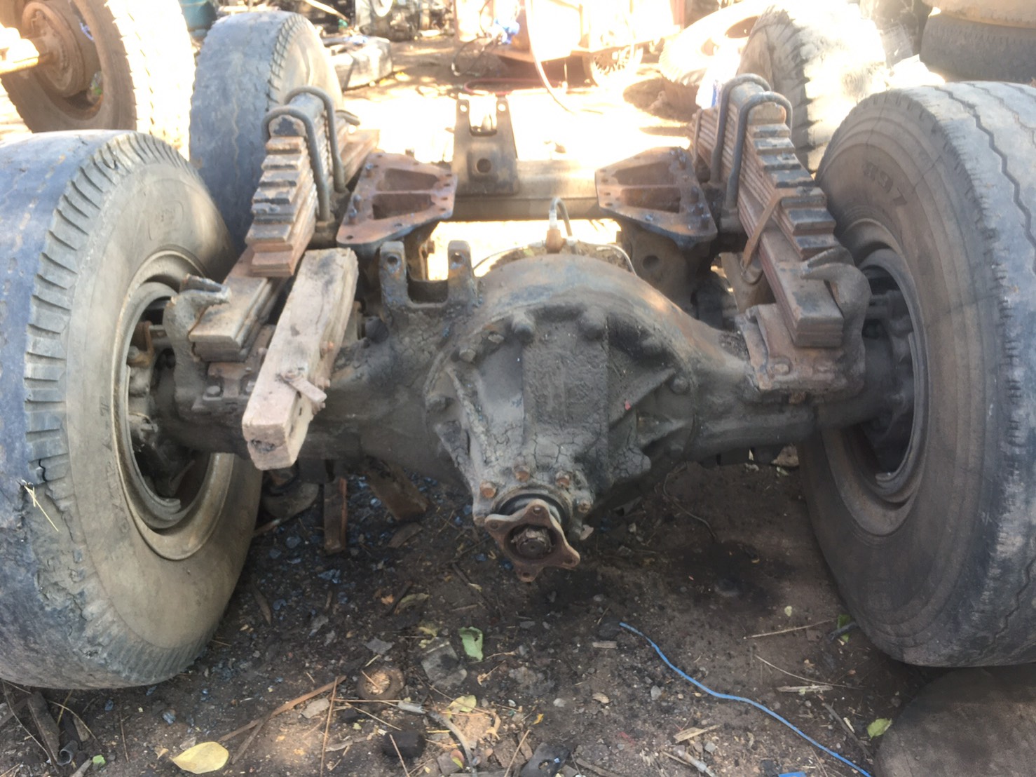 เพลา ISUZU จัมโบ้ เพลาเดียว ยกแท่น โบกี้ แหนบ เพลาตาม 38000บาท