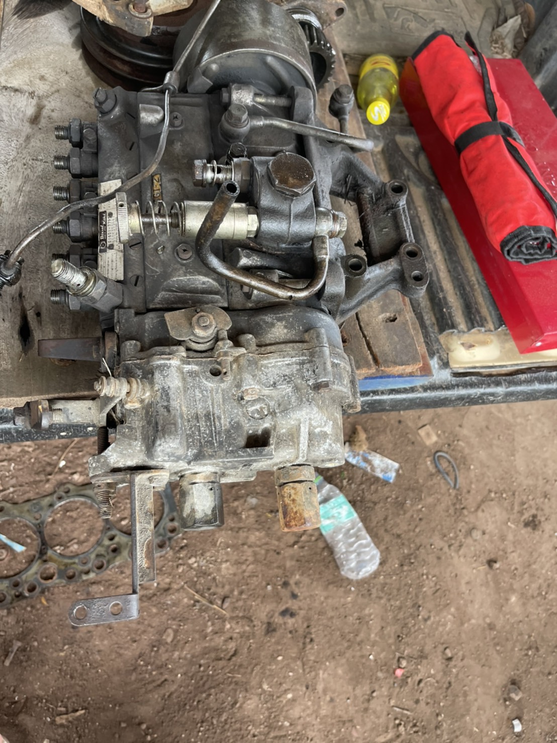 ปั้มดีเชล 6BG1-2 12500 บาท พร้อมใช้งาน 0816278866