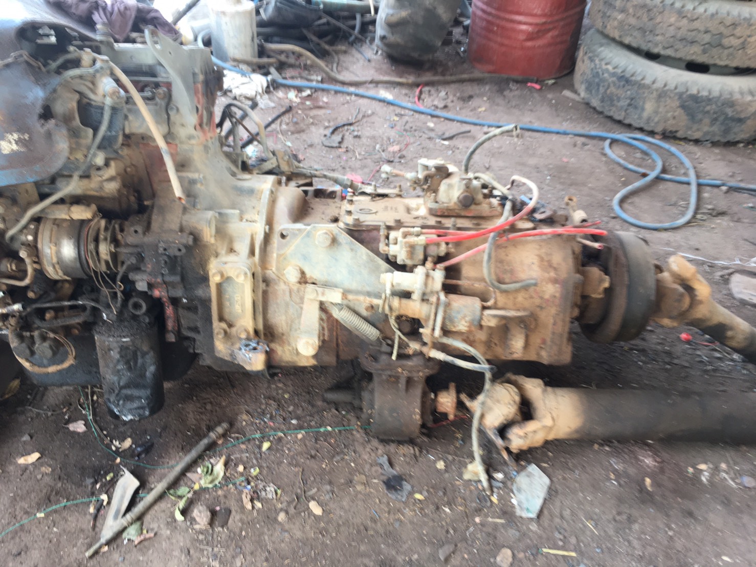 เครื่องพร้อมเกียร์ 6HK1 240แรง พร้อมเกียร์ อีตัน 145000บาท พร้อมเอกสาร เครื่องพร้อมเกียร์ 6HK1 240แรง พร้อมเกียร์ อีตัน 145000บาท พร้อมเอกสาร