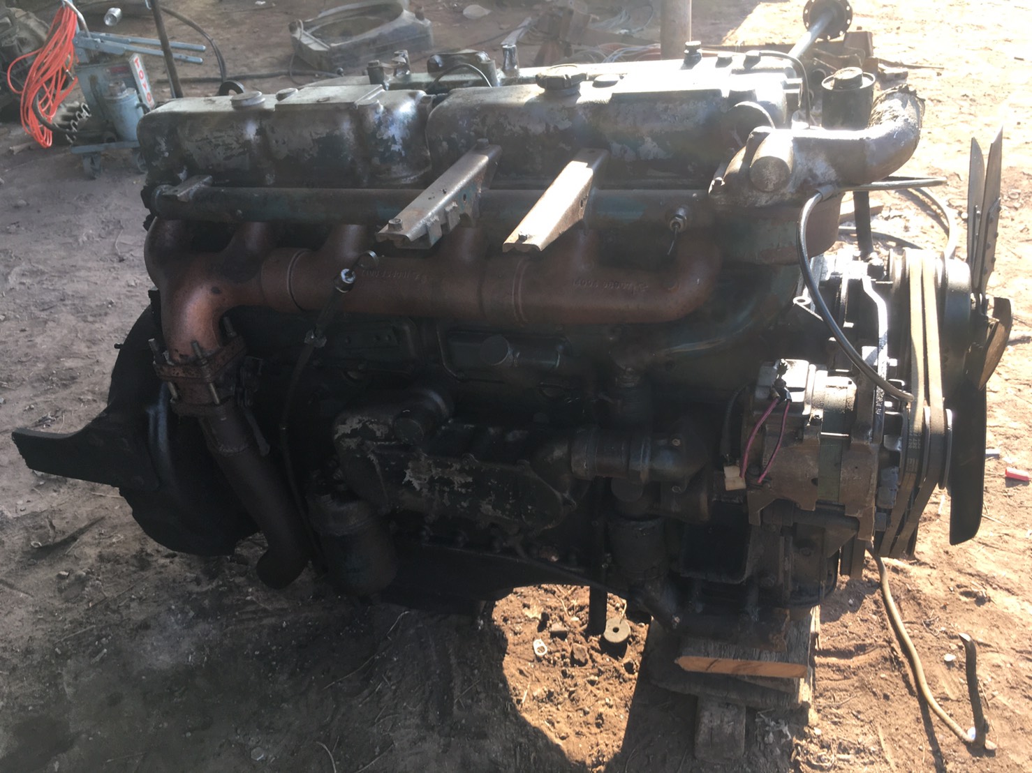 เครื่อง นิสสัน PD6 185แรง 48000บาท พร้อมใช้งาน