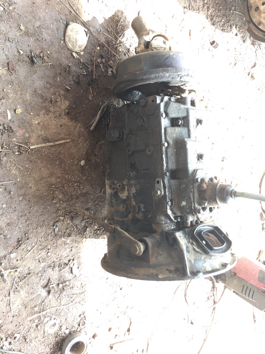 เกียร์ UD 6รอบ1 6เกียร์ถอย 16000 บาท พร้อมใช้งาน