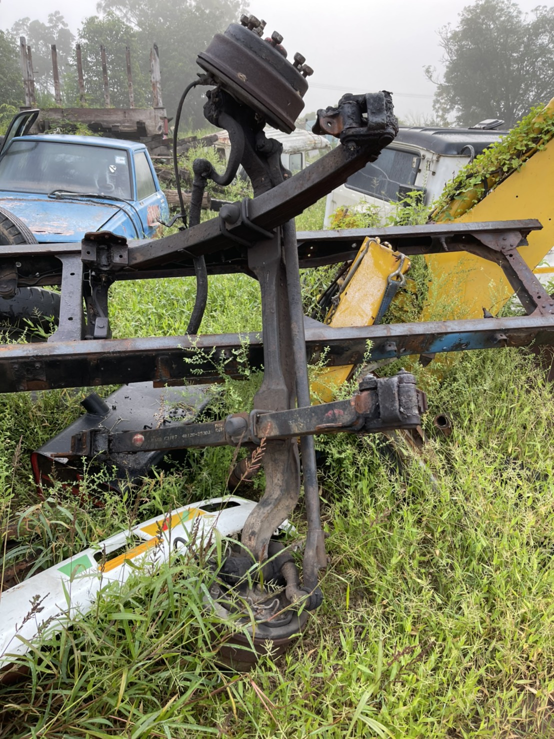 คานหน้า HINO พร้อมแหนบ 19000 บาท 0816278866 สดือ 31 นิ้ว