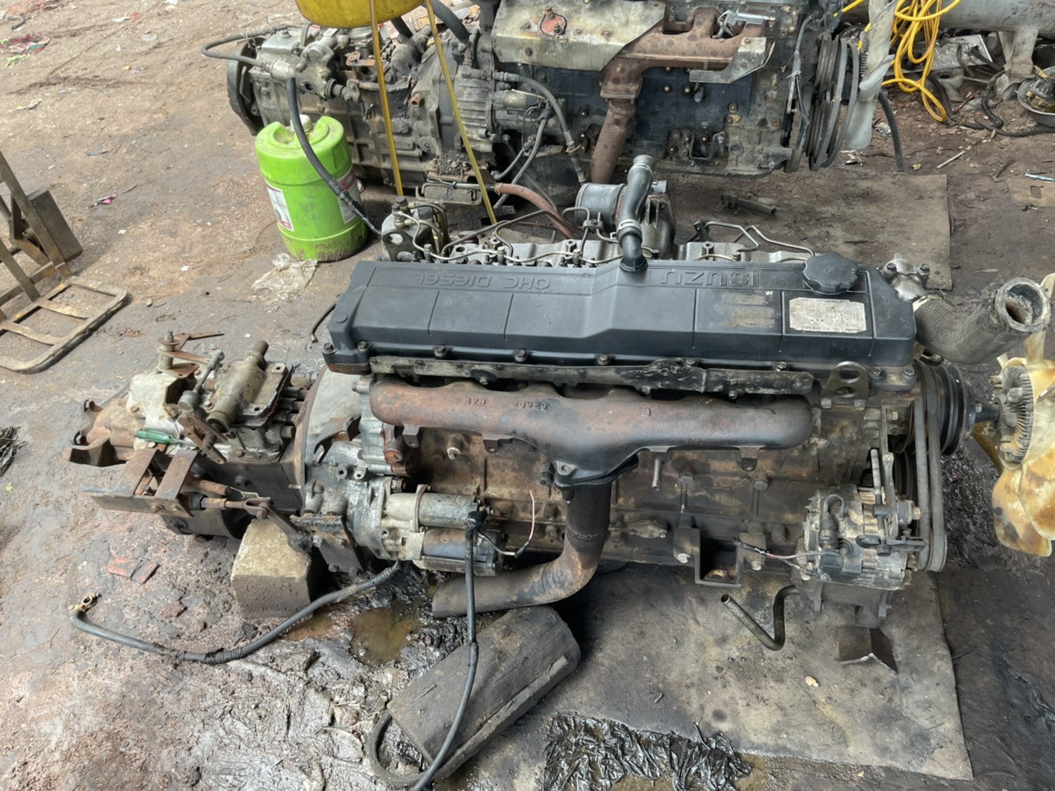 เครื่อง 6HE1 195 แรง พร้อมเกียร์ 75000 บาท พร้อมใช้งาน 0816278866