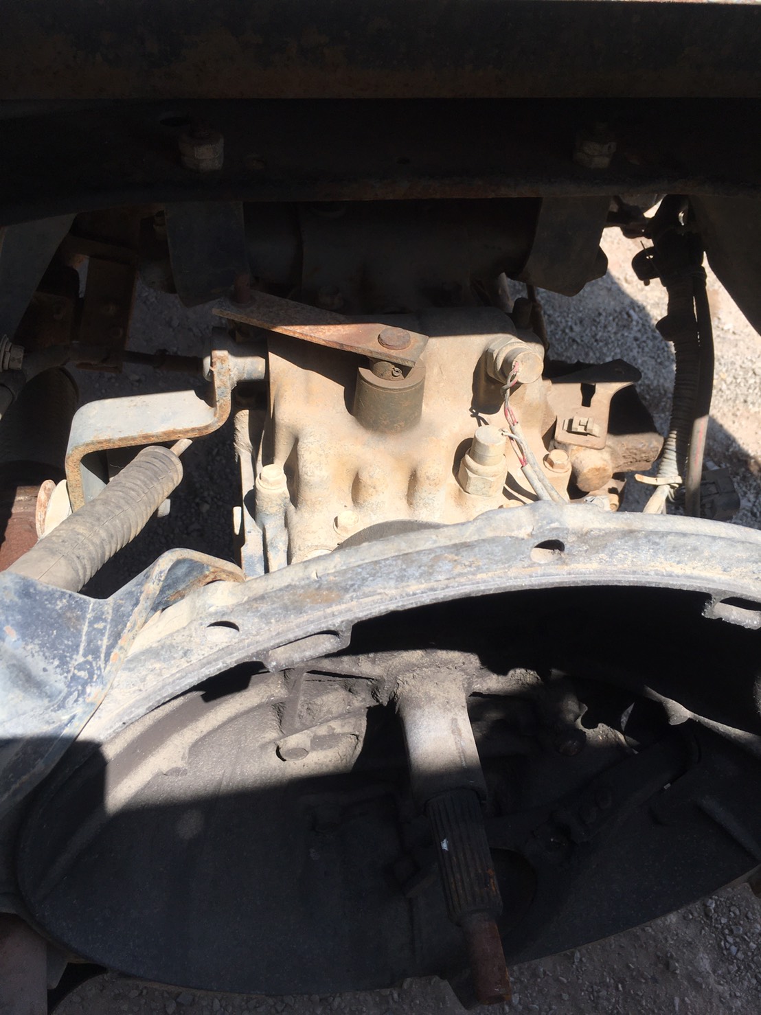 เกียร์ ISUZU 120  แรง ห้างแท้ 28000บาท พร้อมเกียร์ฝาก