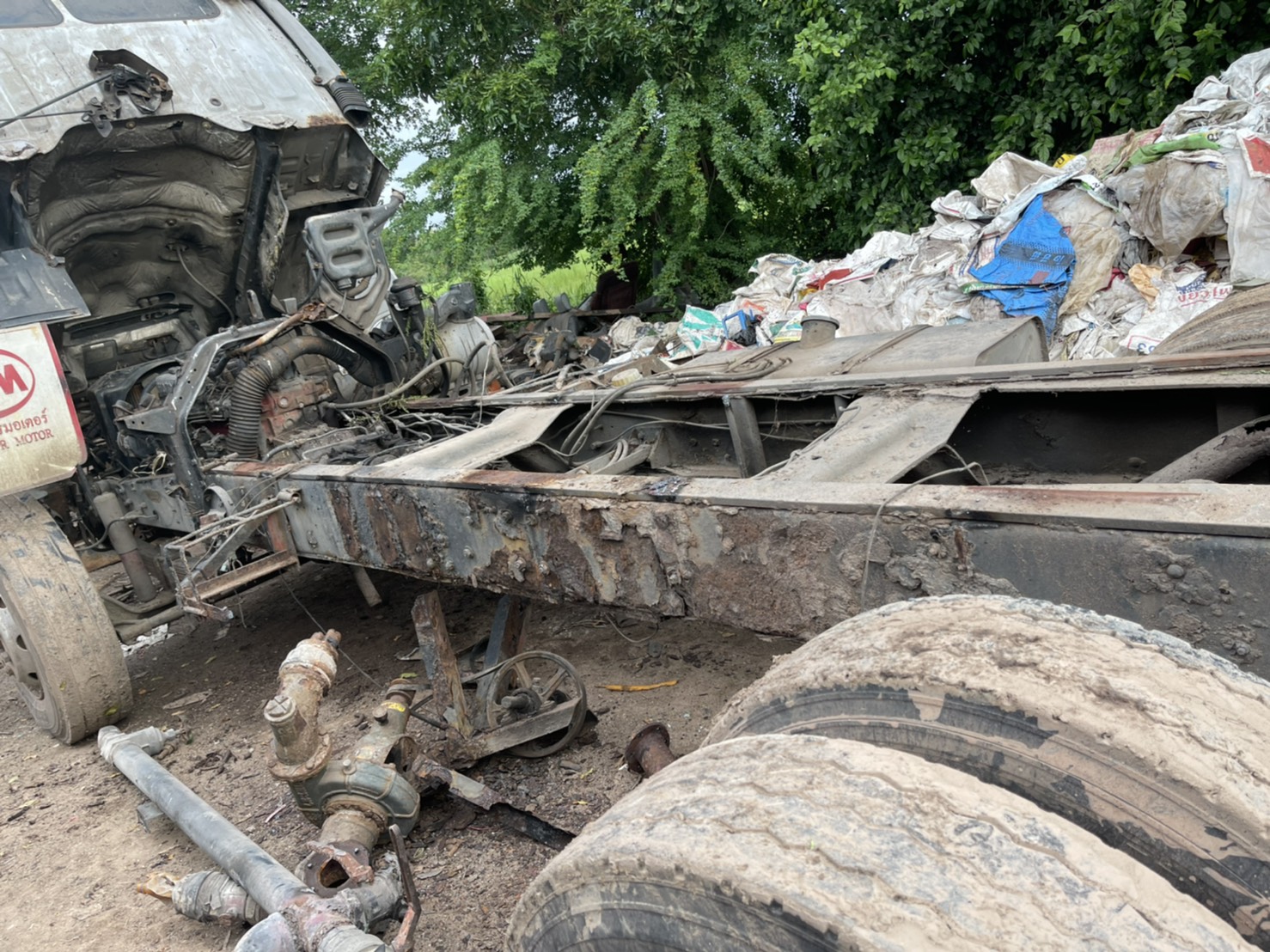 ขายเล่ม ทะเบียน ชุดโอน Hino F17 65000 บาท แถมคัสชี 0816278866 คัสชีมึฝุ บวม