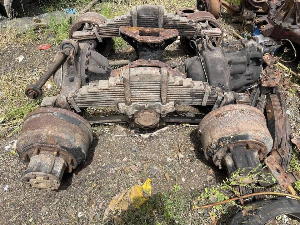 แยกขายเพลามิตชู ชุดแท่น โบกี้ แหนบ 26000 บาท แยกขายเพลามิตชู ชุดแท่น โบกี้ แหนบ 26000 บาท