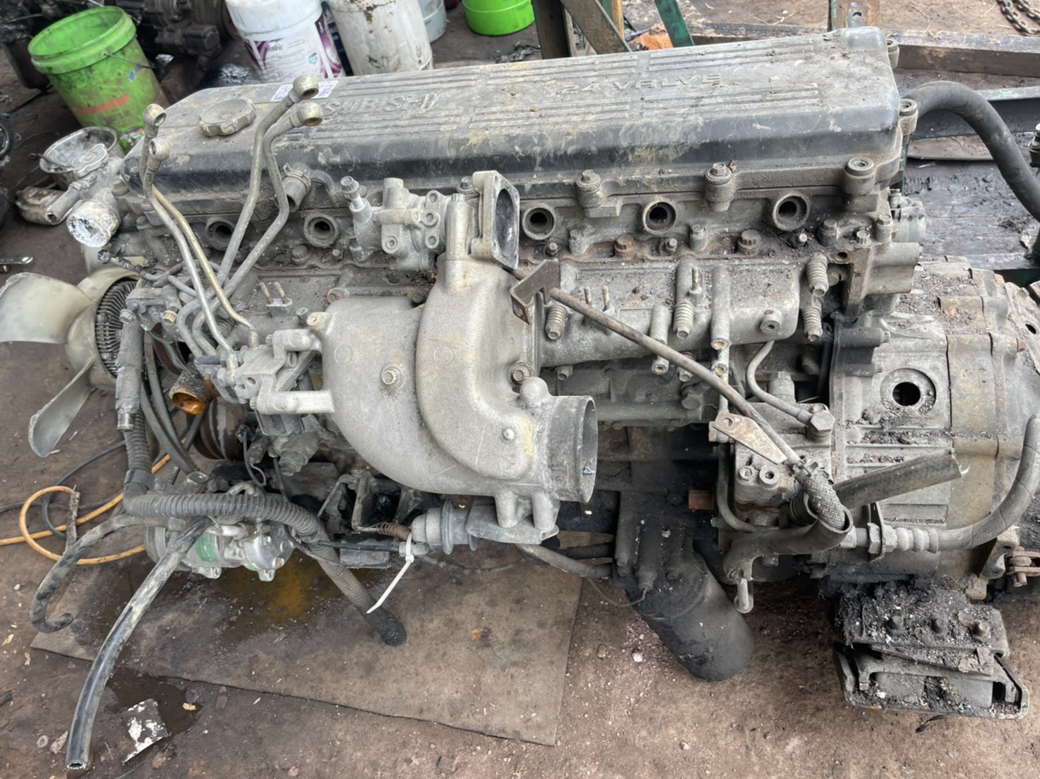 แยกอะไหล่ มิตชู 6M61  ทุกชิ้น 0816278866