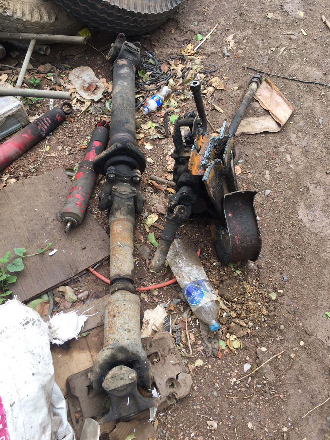 เพลากลาง ฟูโซ่ 527 M A ยกเส้น 6500บาท พร้อมใช้งาน