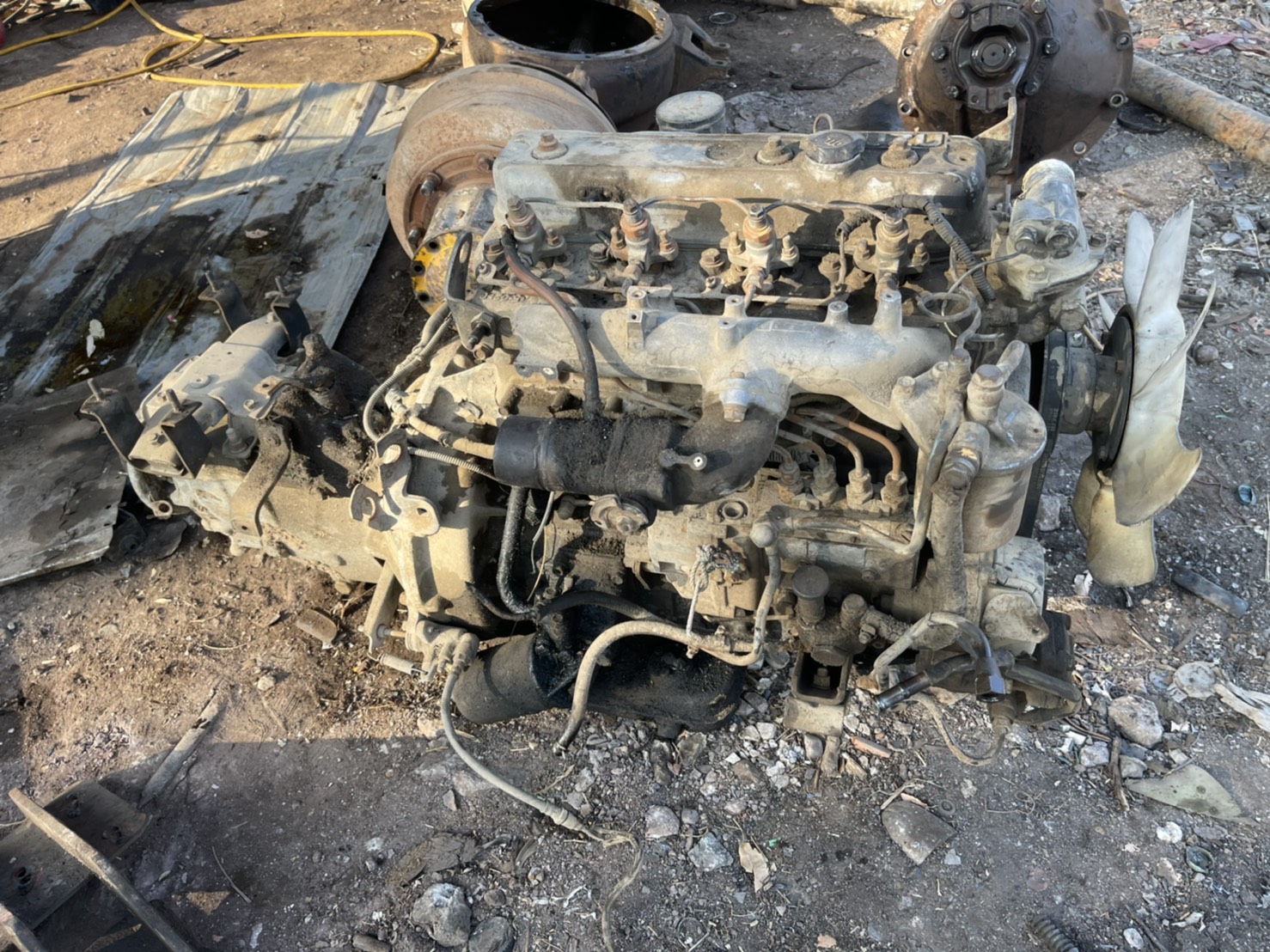 เครื่อง ISUZU 4BD1  115แรง พร้อมเกียร์