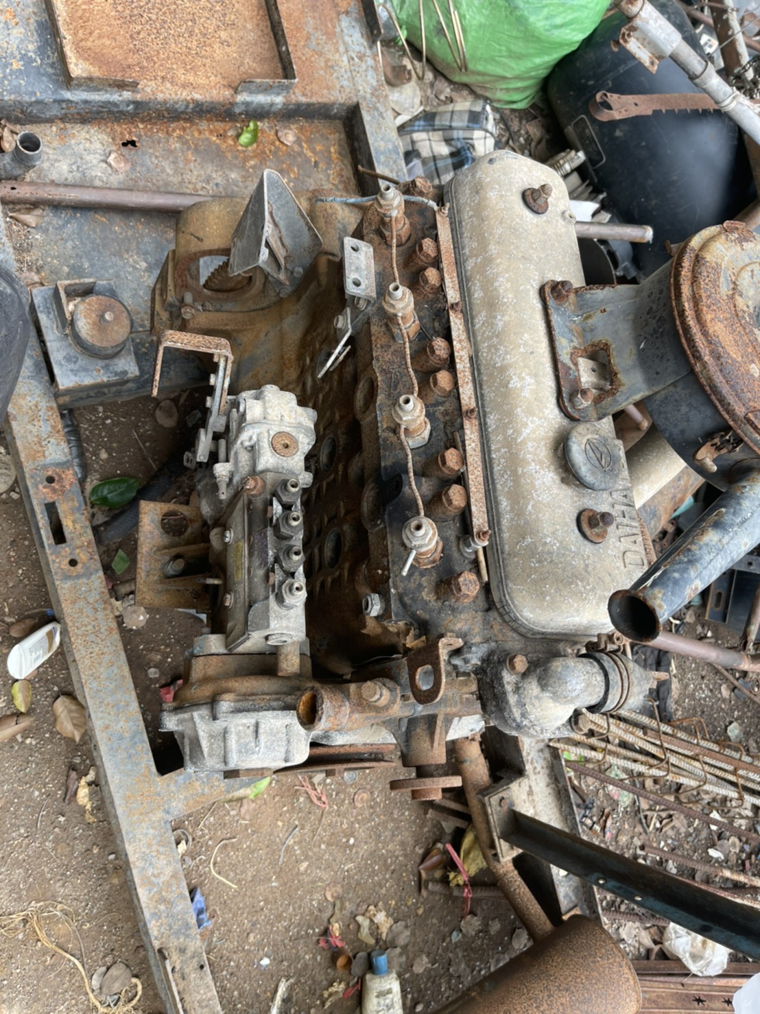 เครื่อง DAIHATSU แยกอะไหล่ หรือ ยกตัว9500 บาท 0816278866