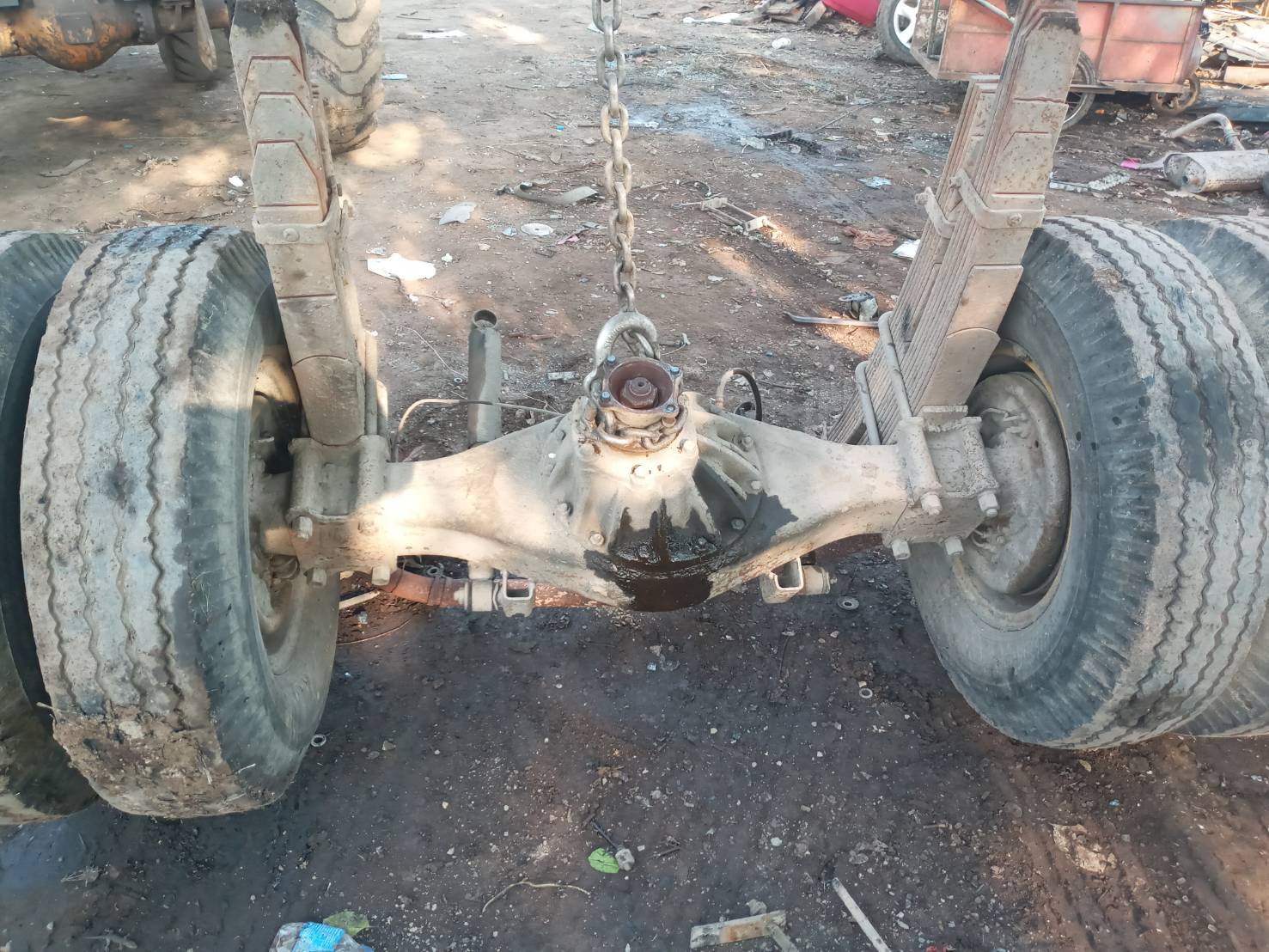 ชุดเพลา พร้อมแหนบ กระทะล้อ ISUZU 115แรงม้า