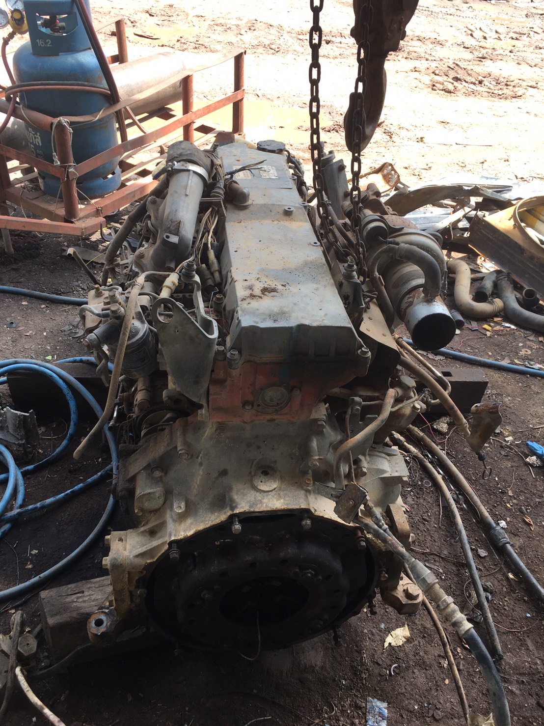 เครื่อง 6HK1 260แรง 120000 บาท ใบอินวอย