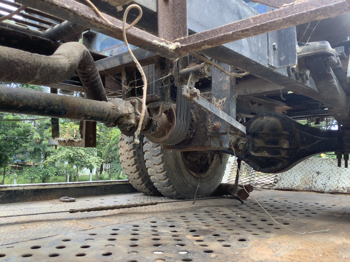 รถสีข้าว เครื่อง ISUZU 115 แรง