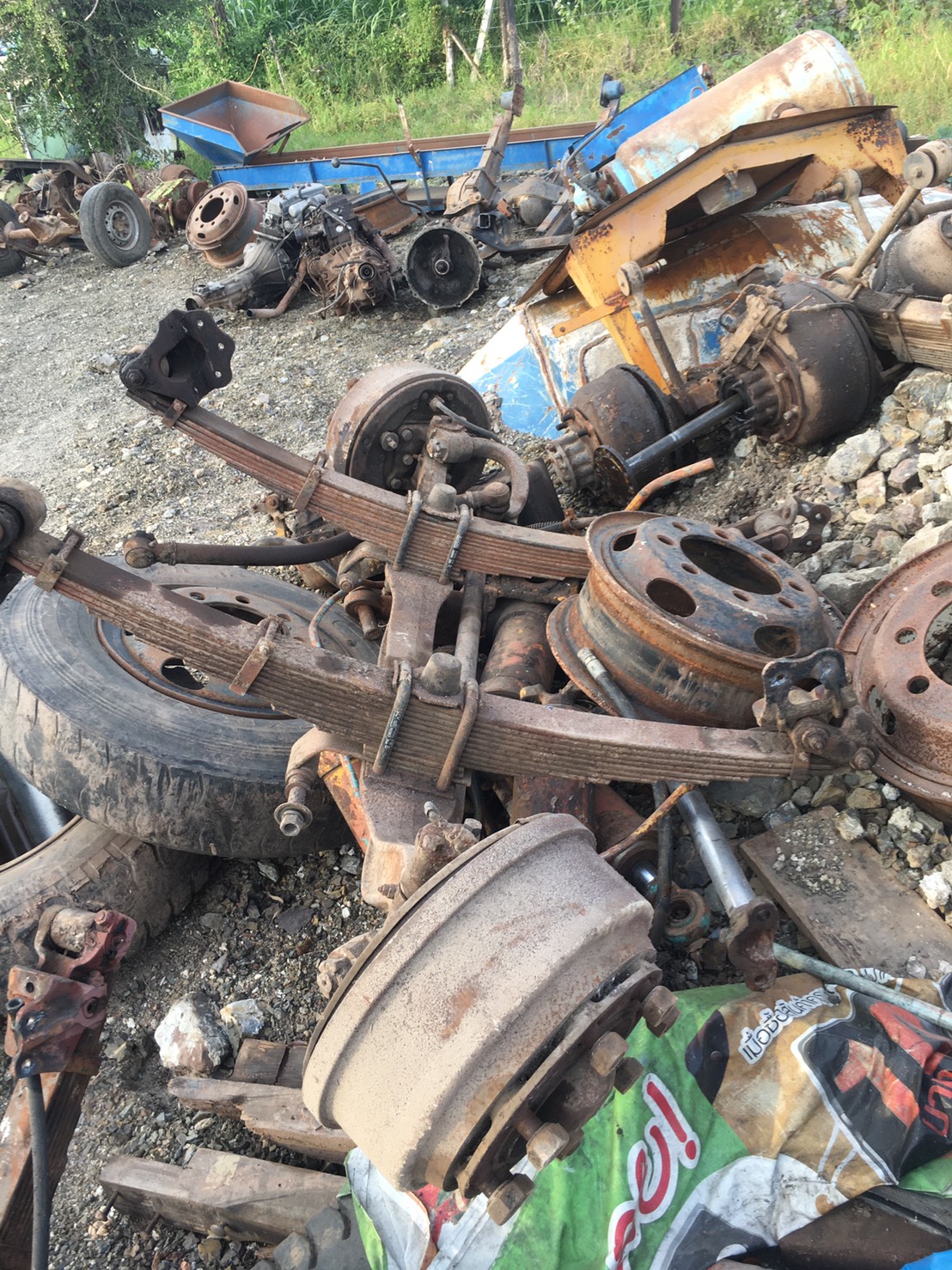 คานหน้า พร้อมแหนบ HINO 3H 18000บาท พร้อมใช้งาน 0816278866